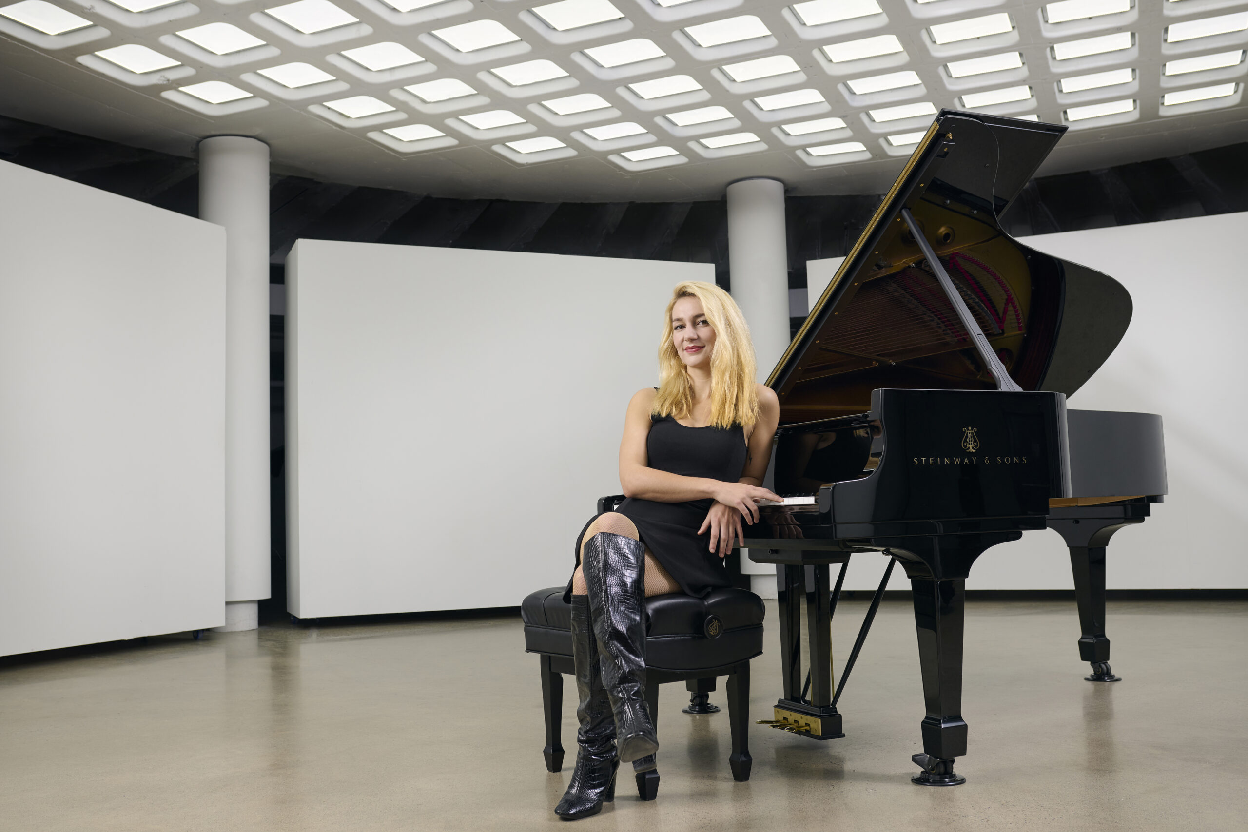 ProArts @ Noon: Élisabeth Pion in Recital ProArts @ Noon: Élisabeth Pion in Recital