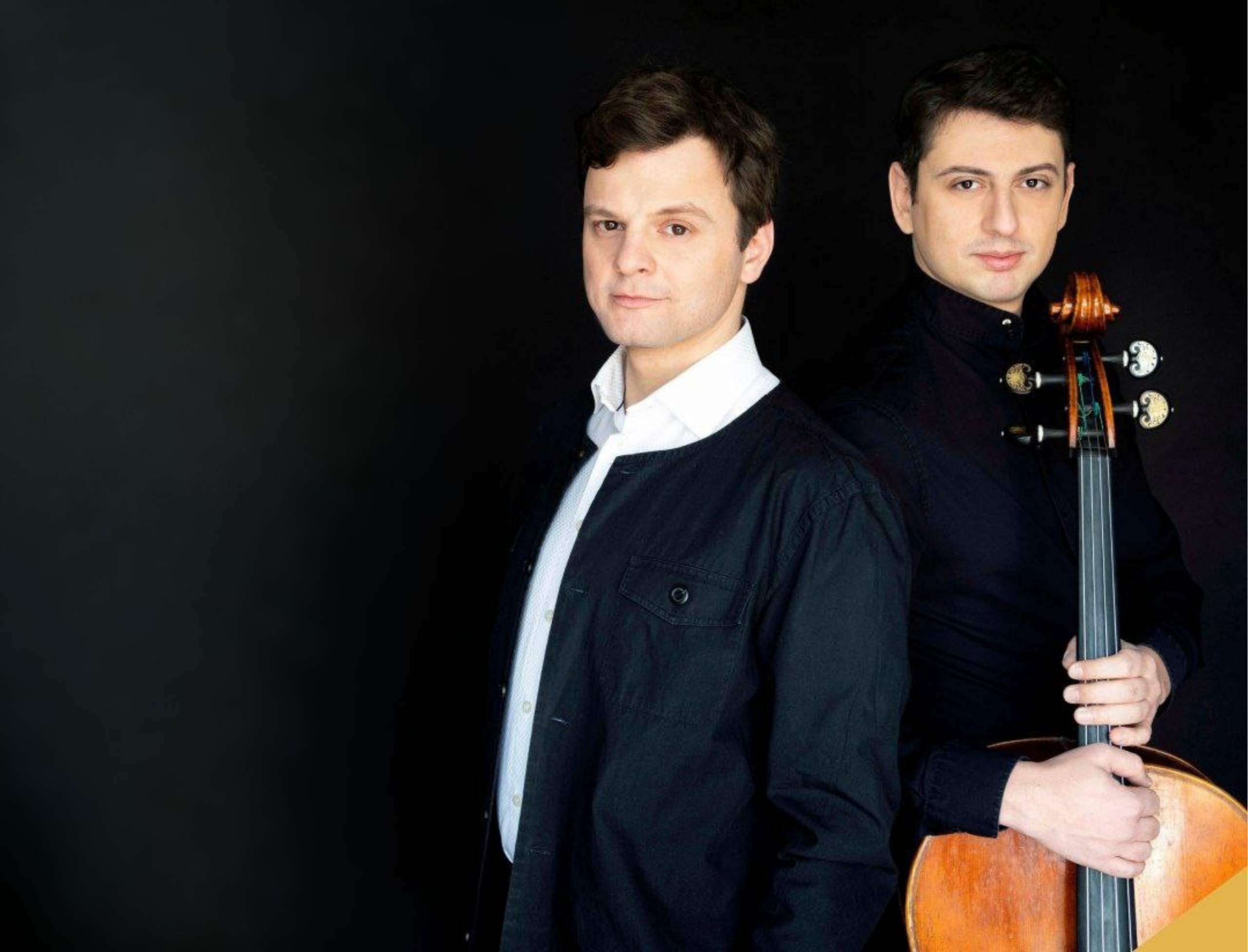 On Stage: Romantic Gifts On Stage: Romantic Gifts